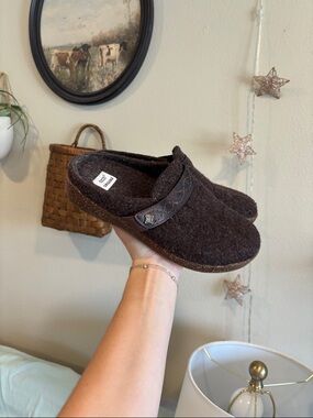 Brown Felt Slip-On Clog Mule